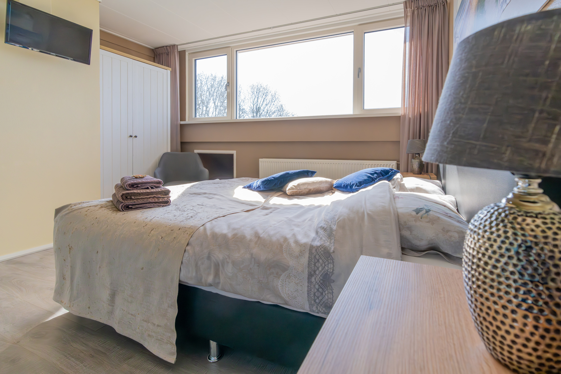 Room image 6